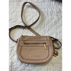 Michael Kors Tan Julia Leather Crossbody Bag Adjustable Strap Gold Hardware